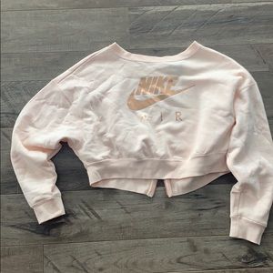 Super cute crop sweater size small.